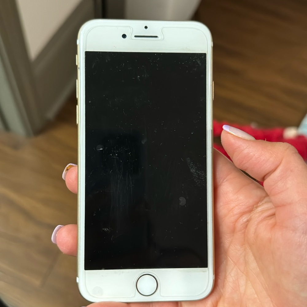 iphone 7 only connects to wifi